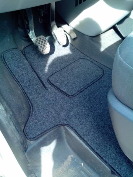 Коврики в салон Volkswagen Caravelle T6 Long (Фольксваген Каравелла Т6 ЛОНГ) 